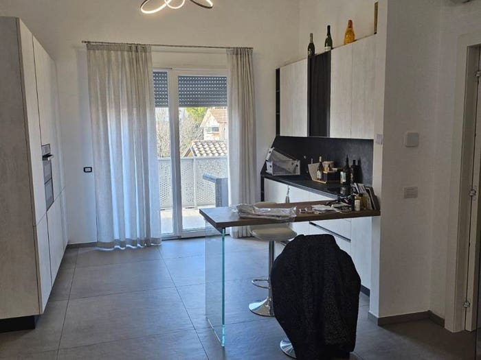 Casa trilocale in vendita in Centro, Gabicce Mare