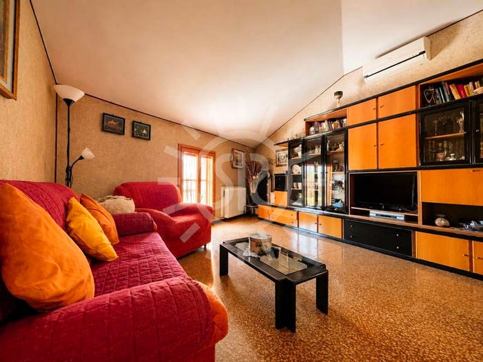 Appartamento con 5 locali in vendita in Via Silvio Pellico, Centro, Castel San Pietro Terme