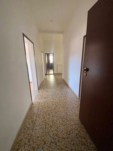Appartamento quadrilocale in vendita in Via Niccolò Machiavelli, Centro, Piombino