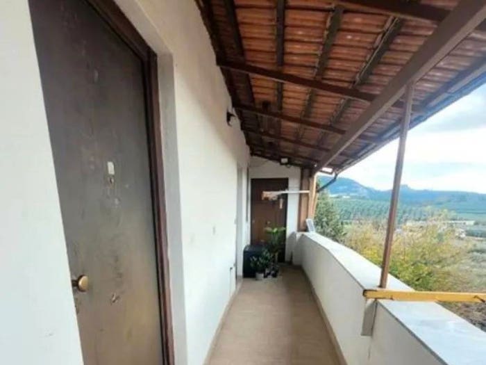 Appartamento con 6 locali in vendita in Via Serroni Alto, Monteleone, Battipaglia