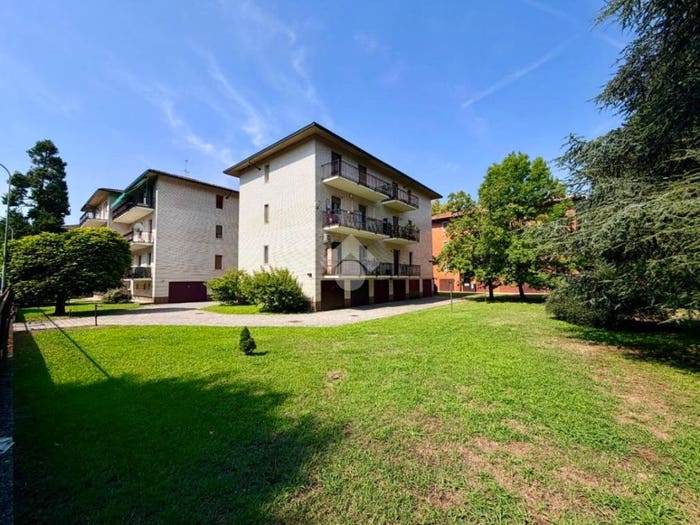 Appartamento trilocale in vendita in Via amoretti, Città Giardino, Pavia