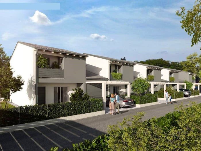 Casa quadrilocale in vendita in Via Vittorio Veneto, Lurago Marinone