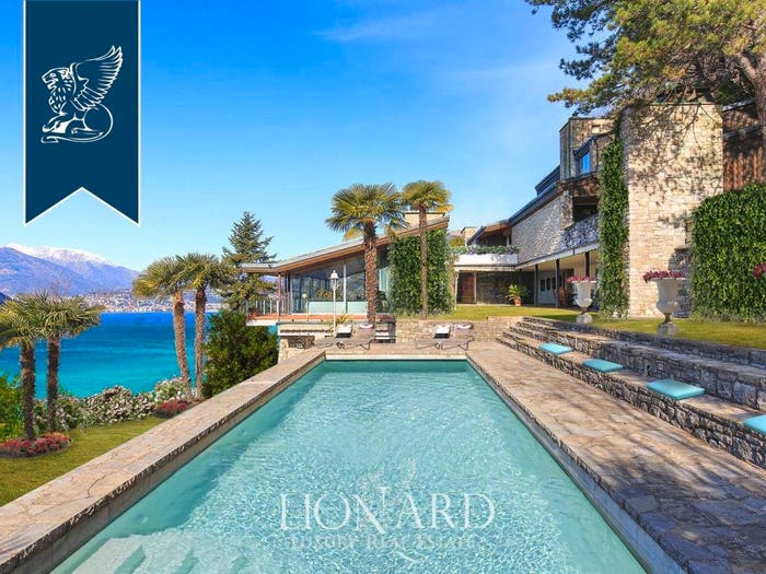 Casa con 6 locali in vendita in Campione d'Italia
