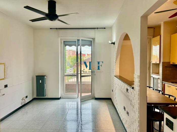 Appartamento trilocale in vendita in Via Trieste, Area Lavanderie Redecesio, Segrate