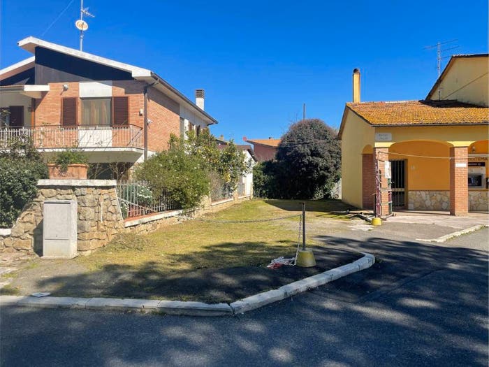 Casa con 6 locali in vendita in Piazza Italia, Rispescia, Grosseto
