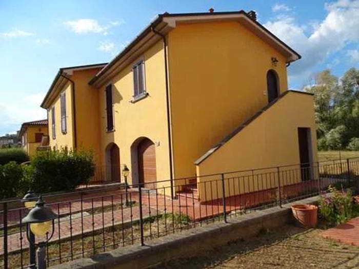 Appartamento quadrilocale in vendita in Via Della Casina No Number, Centro, Castiglion Fiorentino
