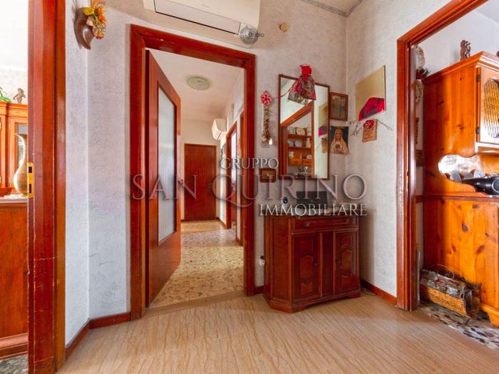 Appartamento trilocale in vendita in GALLERIA GONZAGA, Centro, Guastalla
