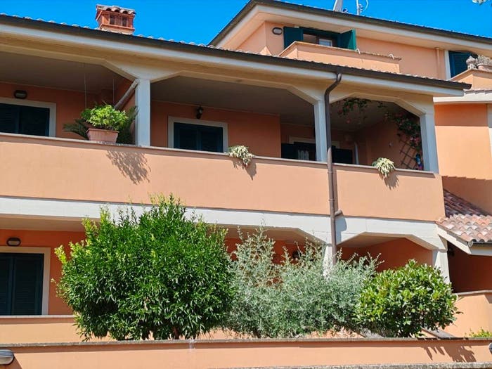 Appartamento con 6 locali in vendita in Viale dei Cento Fontanili, Palidoro Tre Denari, Fiumicino