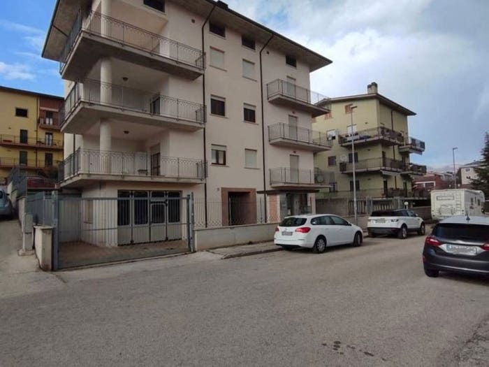Appartamento trilocale in vendita in Via Cappadocia, Torretta Torrione, L'Aquila