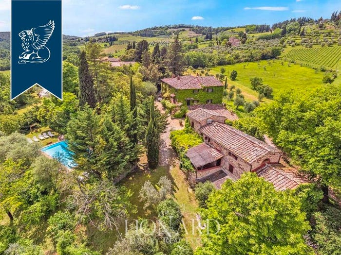 Casa con 6 locali in vendita in Greve in Chianti