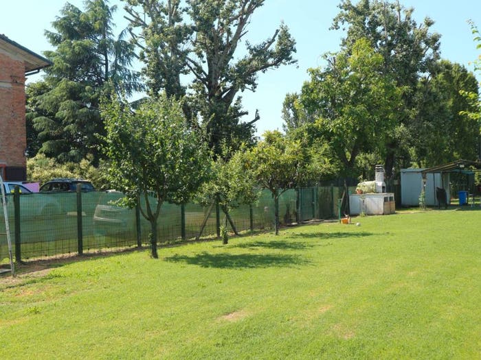 Casa con 6 locali in vendita in Via Molza, Nonantola