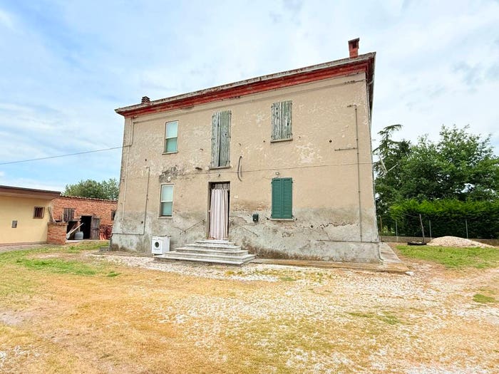 Casa con 6 locali in vendita in Via Bassa, Longastrino, Alfonsine