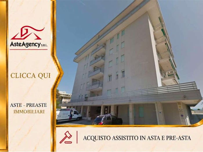 Appartamento con 5 locali in vendita in Via padova, Lido Ovest Faro, Jesolo
