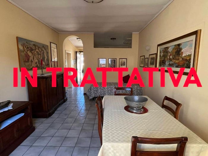 Appartamento trilocale in vendita in Via Villa di Sotto, Cazzago San Martino