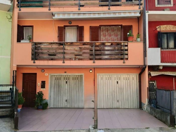 Casa trilocale in vendita in Via Oioli, Gattico, GatticoVeruno