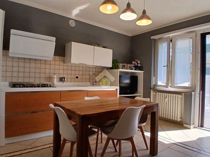 Appartamento trilocale in vendita in Via alfieri, Centro, Castagnole Piemonte