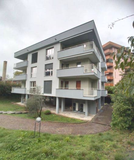 Appartamento con 6 locali in vendita in Via Molise, San Giuseppe, Monza