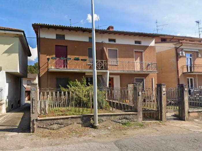 Casa trilocale in vendita in Via Luigi Cadorna, Centro, Quinzano d'Oglio