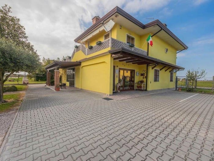 Casa con 6 locali in vendita in Via Arturo Toscanini, Eraclea