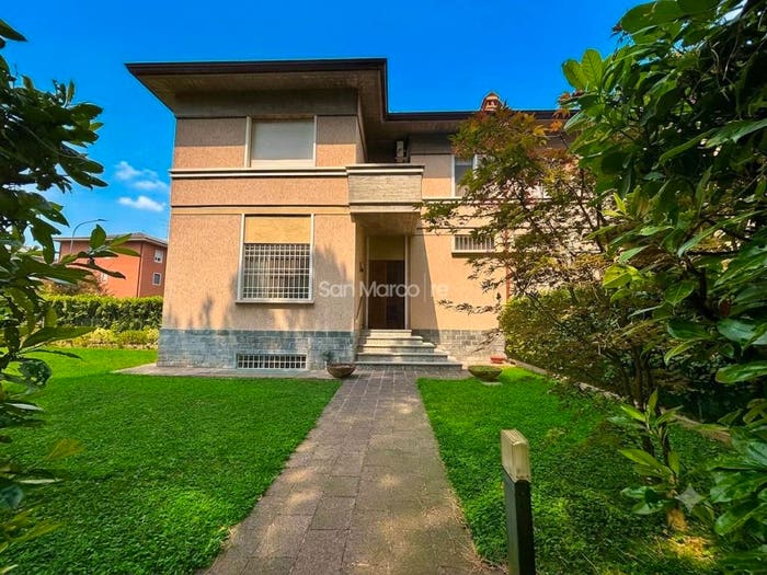 Casa con 5 locali in vendita in Via Domenico Bollani, Ospedale Civile, Brescia
