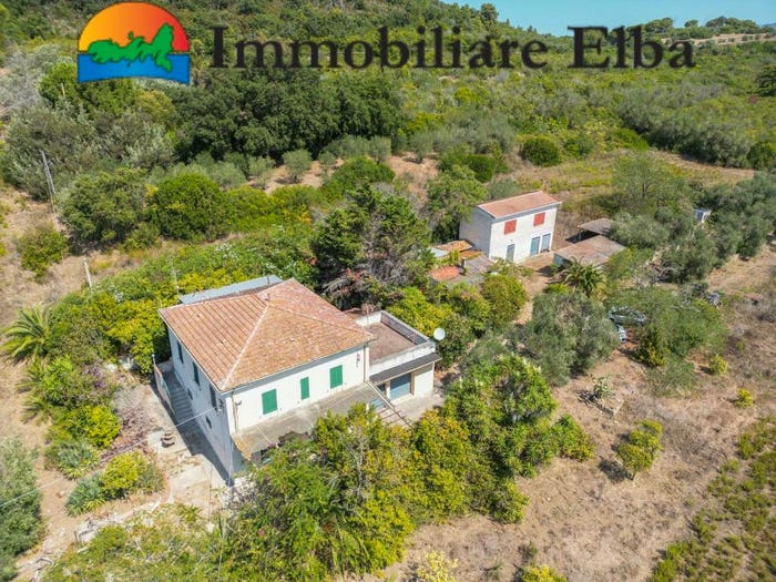 Casa con 6 locali in vendita in Località Acquabona, Portoferraio