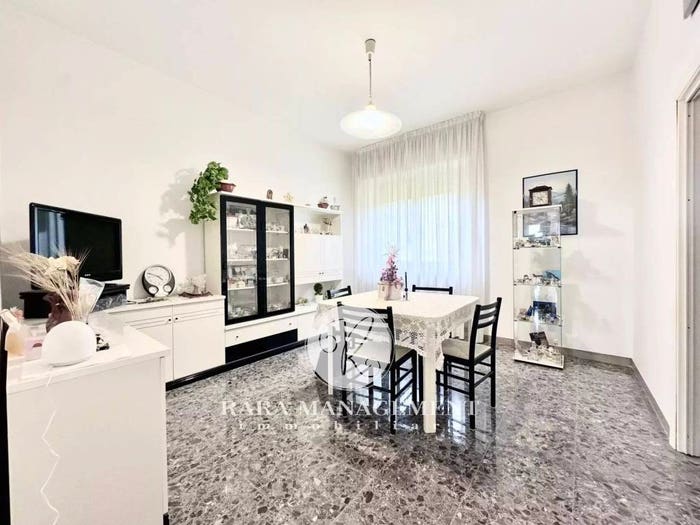 Appartamento quadrilocale in vendita in Via Achille Grandi, Centro, Montecassiano