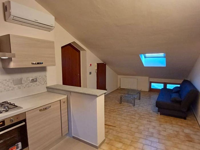 Casa bilocale in vendita in Via Sant'Ambrogio, Mango