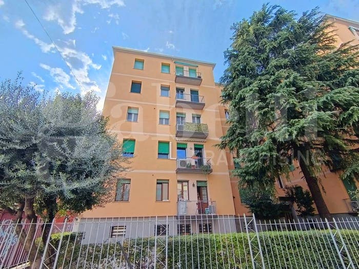 Appartamento trilocale in vendita in Via Giovanni Bertini, San Donato, Bologna