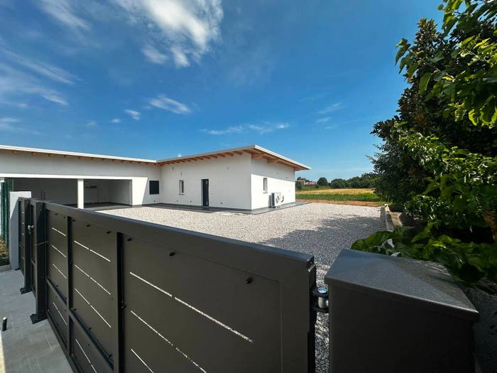 Casa quadrilocale in vendita in Via Oprat, Mortegliano