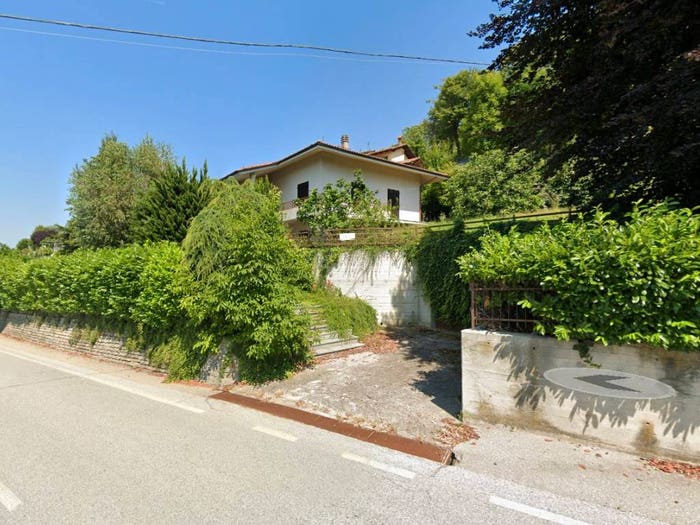 Casa con 5 locali in vendita in Via Fontana, Rodello