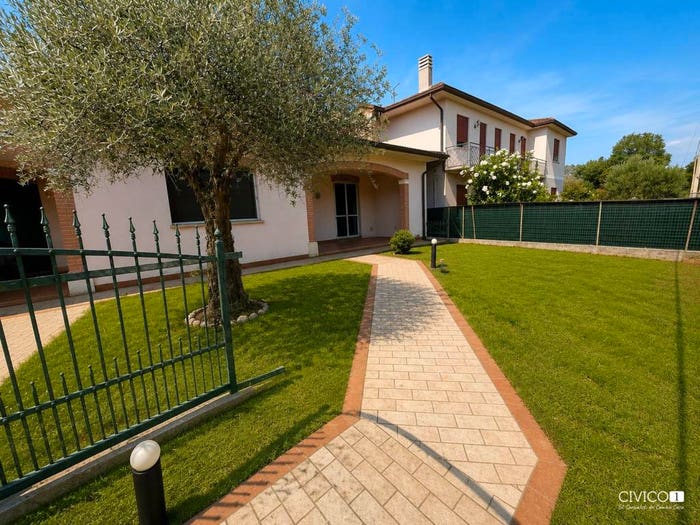 Casa in vendita in Via Stradone, Stradone, Torri di Quartesolo