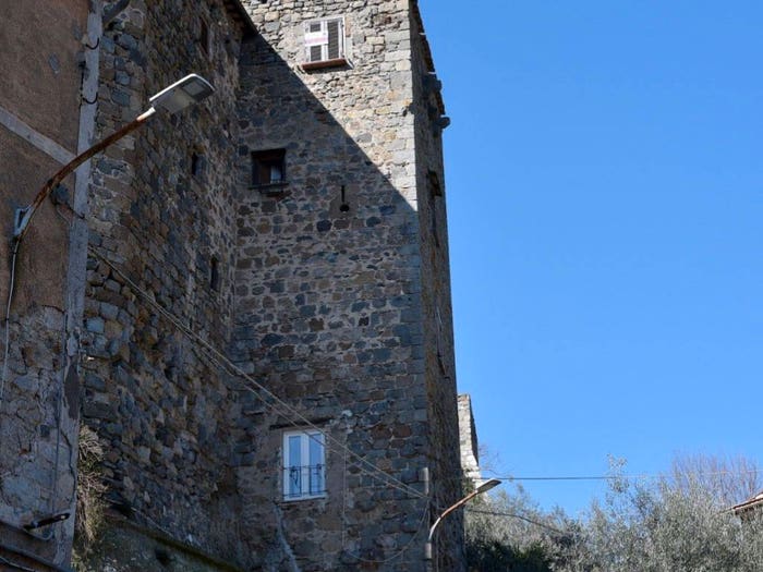 Appartamento con 6 locali in vendita in Via del Lavatoio, Bolsena