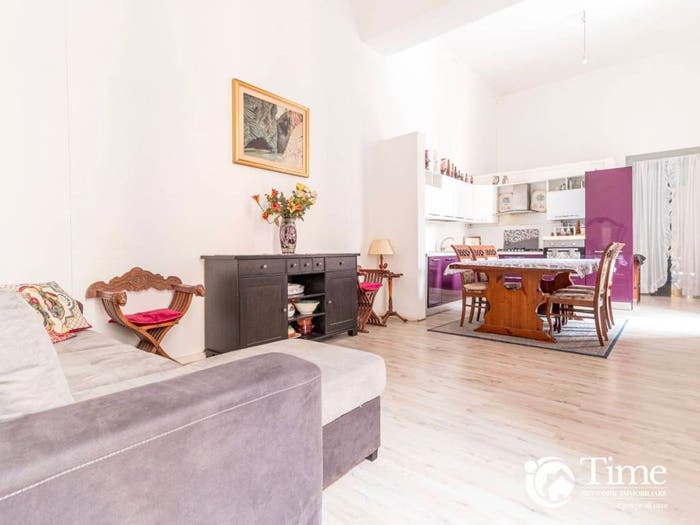 Appartamento con 6 locali in vendita in Via Santa Maria di Betlemme, Corso Sicilia Fiera, Catania