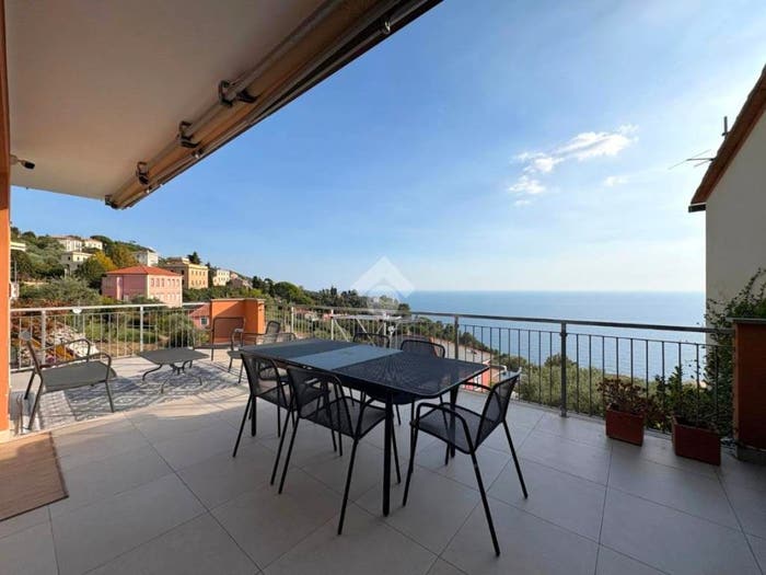 Appartamento trilocale in vendita in Via sant' andrea di rovereto, Bacezza Le Grazie Sant'Andrea di Rovereto, Chiavari