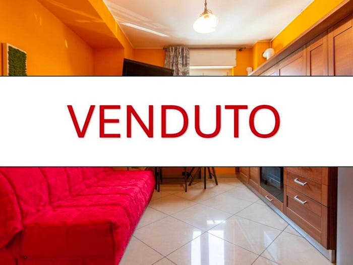 Appartamento bilocale in vendita in Via Biella, Famagosta, Milano