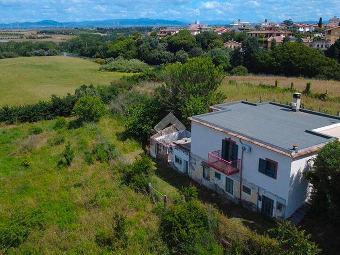 Casa quadrilocale in vendita in VIA TIRRENA, Centro, Montalto di Castro