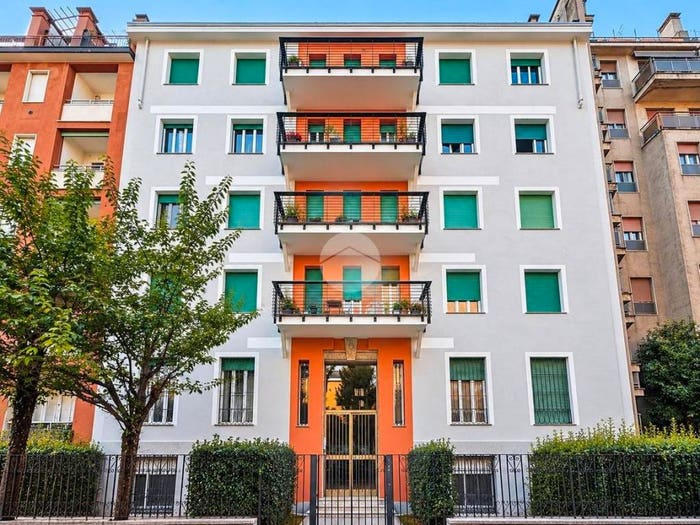 Appartamento trilocale in vendita in Via Meloria, Monte Rosa Lotto, Milano