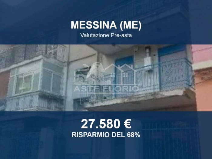 Appartamento con 5 locali in vendita in Via del Santo, Villaggio Santo Camaro Gazzi, Messina