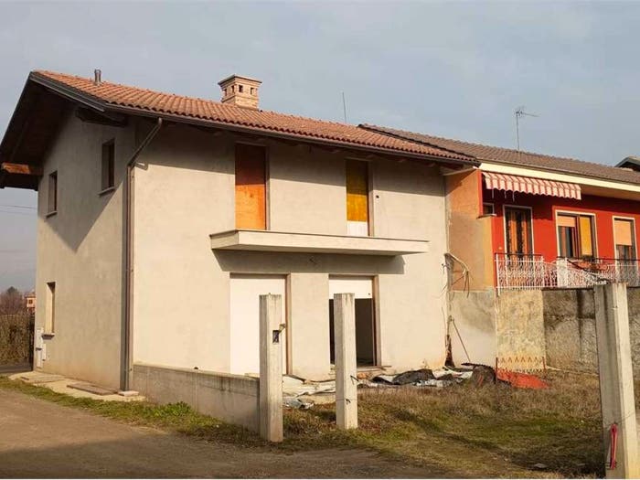 Casa con 5 locali in vendita in via Margari, Piscina