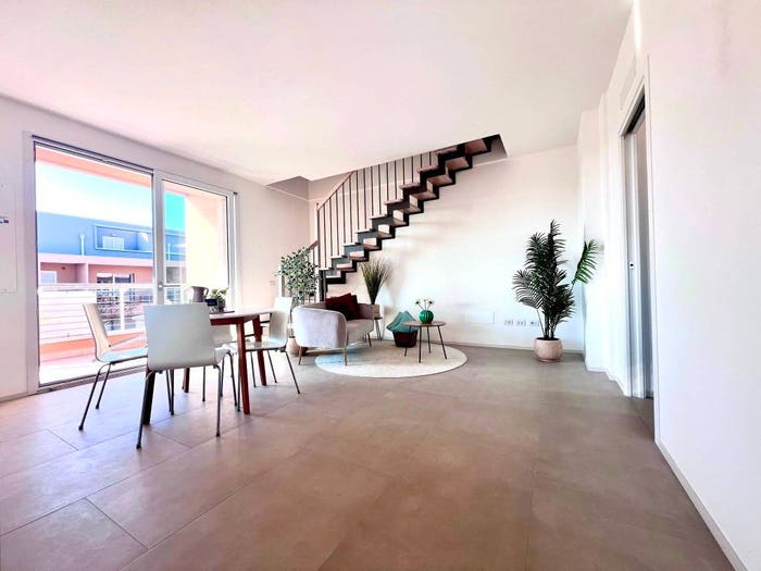 Appartamento quadrilocale in vendita in Via Cesenatico, Borella, Cesenatico