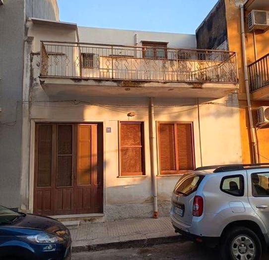 Casa trilocale in vendita in Via Durando, Centro, Pachino