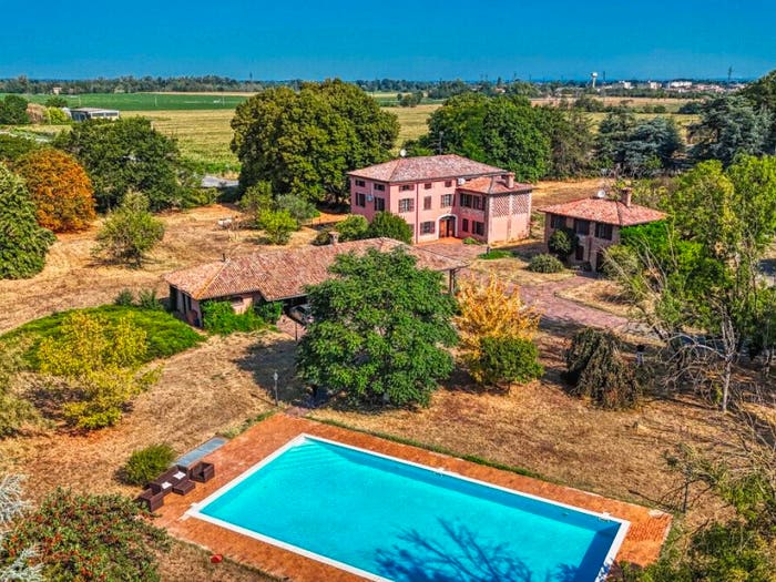 Casa in vendita in Case Sparse Castellana, Centro, Fiorenzuola d'Arda