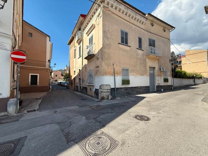 Casa bilocale in vendita in Via Vincenzo Cirri Rescigno, Lanzara, Castel San Giorgio