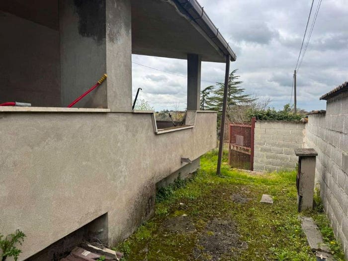 Casa con 5 locali in vendita in via ex Cevedale Monte Gottero, Casalazzara Torre Bruna, Aprilia