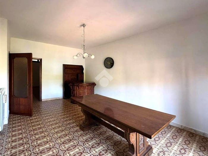Appartamento quadrilocale in vendita in Piazza Giacomo Matteotti, Centro, Bassiano
