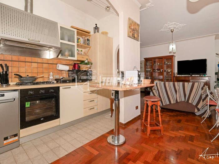 Casa con 6 locali in vendita in Villaggio Zeta, Modena