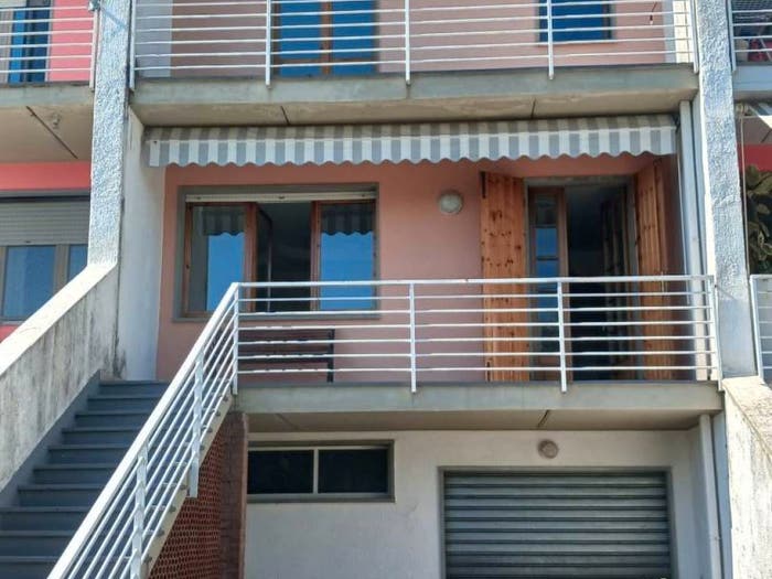 Casa con 6 locali in vendita in Montale, Podenzana