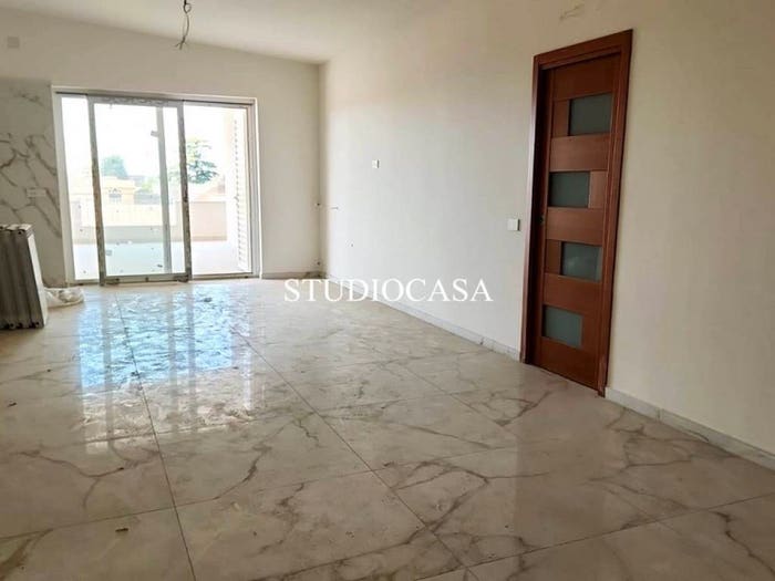 Appartamento con 5 locali in vendita in Via Trieste, Centro, Macerata Campania