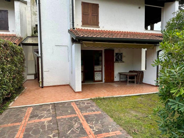 Appartamento bilocale in vendita in Viale delle Acacie, Lido di Spina, Comacchio