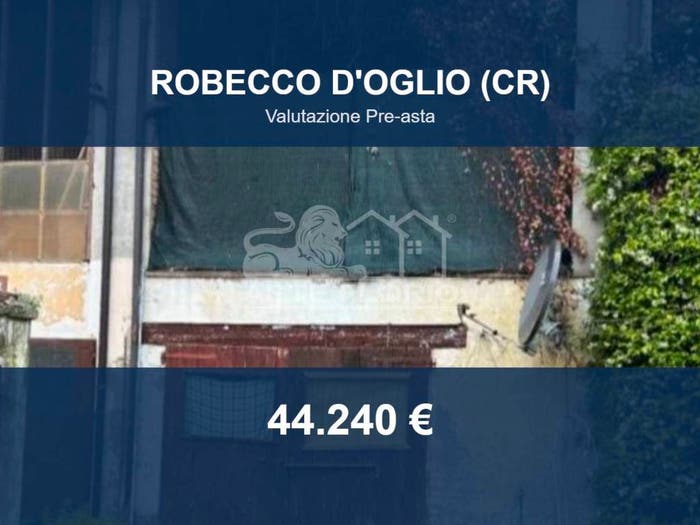 Casa con 6 locali in vendita in Via Martiri della Libertà, Centro, Robecco d'Oglio